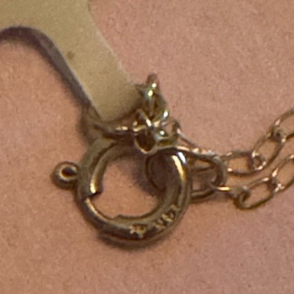 Womens 14 kt yellow gold 16” ladies chain. - Picture 4 of 6